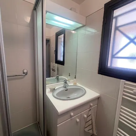 4 Couchages Centre Calme Wifi Gratuite Terrasse דירה בנדול