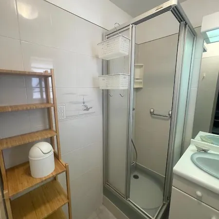 4 Couchages Centre Calme Wifi Gratuite Terrasse דירה *