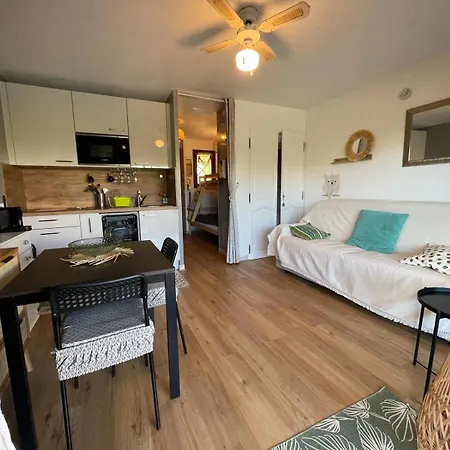 4 Couchages Centre Calme Wifi Gratuite Terrasse Bandol