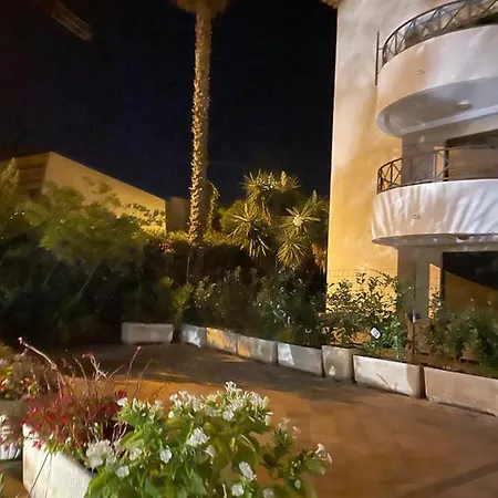 4 Couchages Centre Calme Wifi Gratuite Terrasse