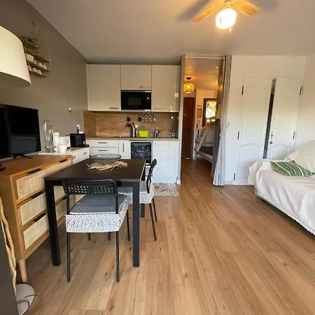 4 Couchages Centre Calme Wifi Gratuite Terrasse